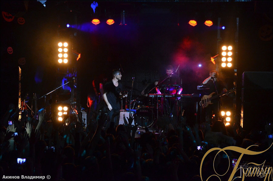 Фотография с концерт группы ЗВЕРИ в Батыр
