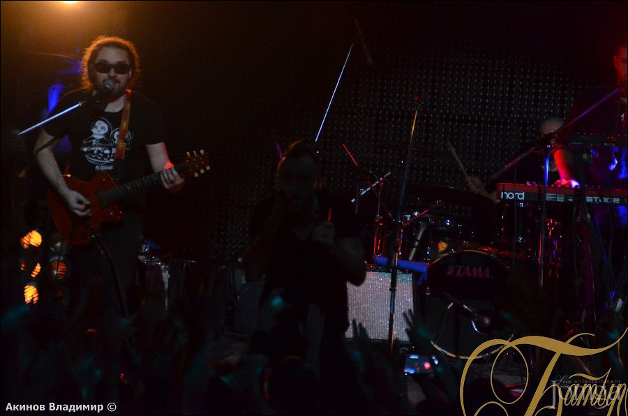 Фотография с концерт группы ЗВЕРИ в Батыр
