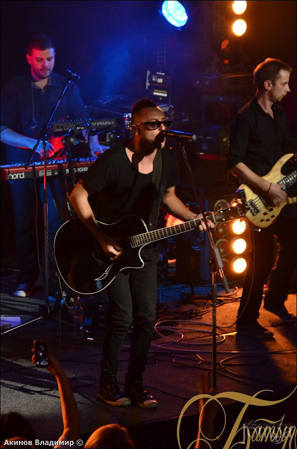 Фотография с концерт группы ЗВЕРИ в Батыр