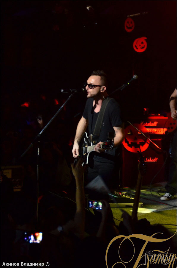 Фотография с концерт группы ЗВЕРИ в Батыр