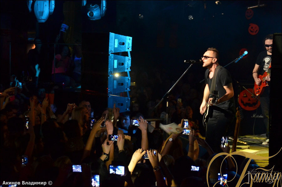 Фотография с концерт группы ЗВЕРИ в Батыр