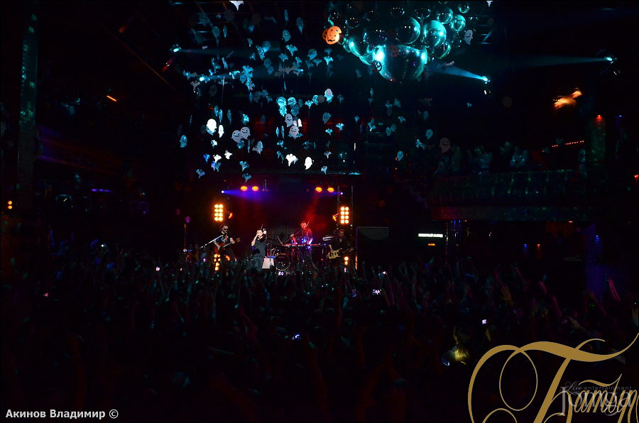 Фотография с концерт группы ЗВЕРИ в Батыр