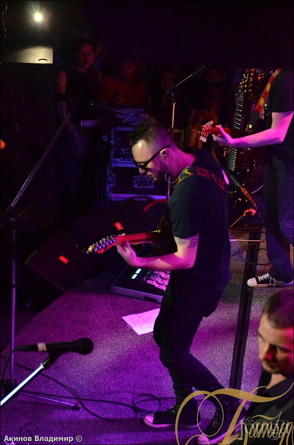 Фотография с концерт группы ЗВЕРИ в Батыр