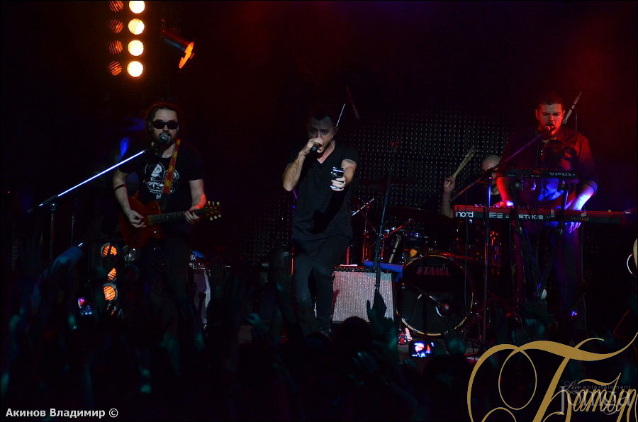 Фотография с концерт группы ЗВЕРИ в Батыр