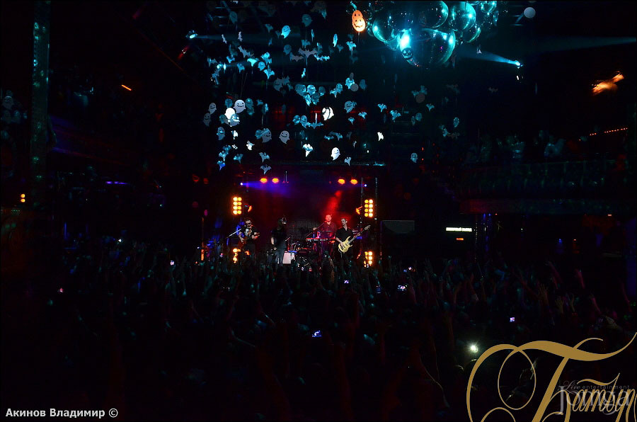 Фотография с концерт группы ЗВЕРИ в Батыр