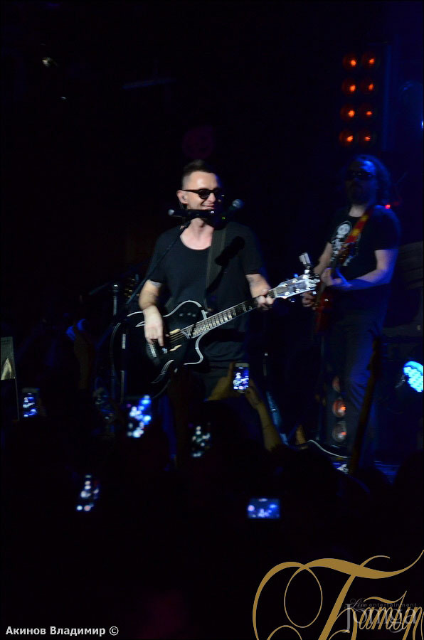 Фотография с концерт группы ЗВЕРИ в Батыр