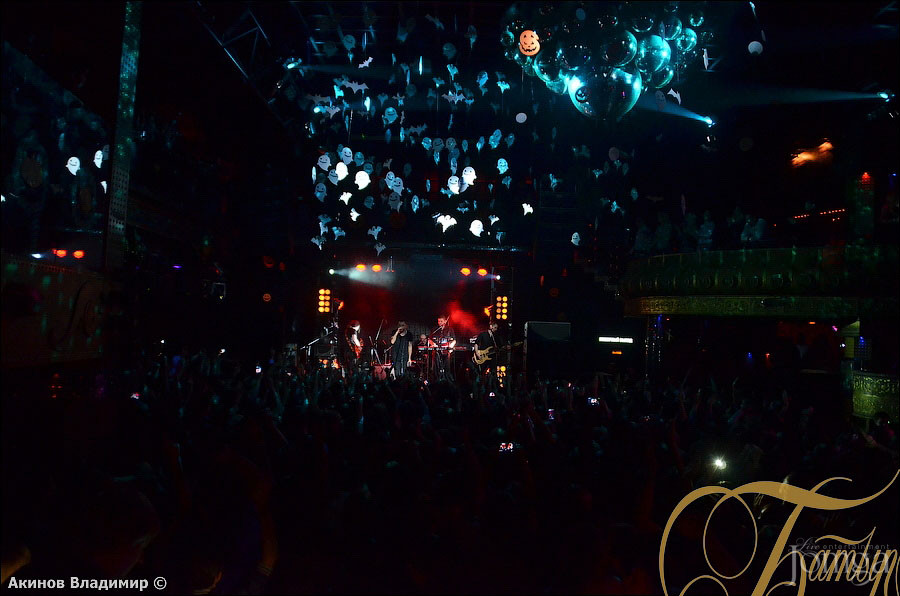 Фотография с концерт группы ЗВЕРИ в Батыр