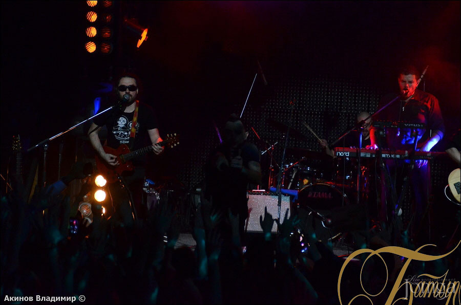 Фотография с концерт группы ЗВЕРИ в Батыр