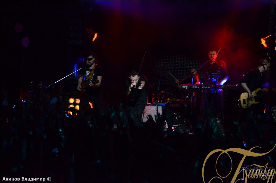 Фотография с концерт группы ЗВЕРИ в Батыр
