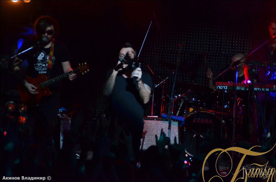 Фотография с концерт группы ЗВЕРИ в Батыр