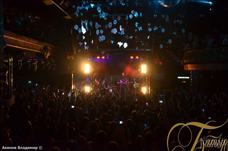 Фотография с концерт группы ЗВЕРИ в Батыр