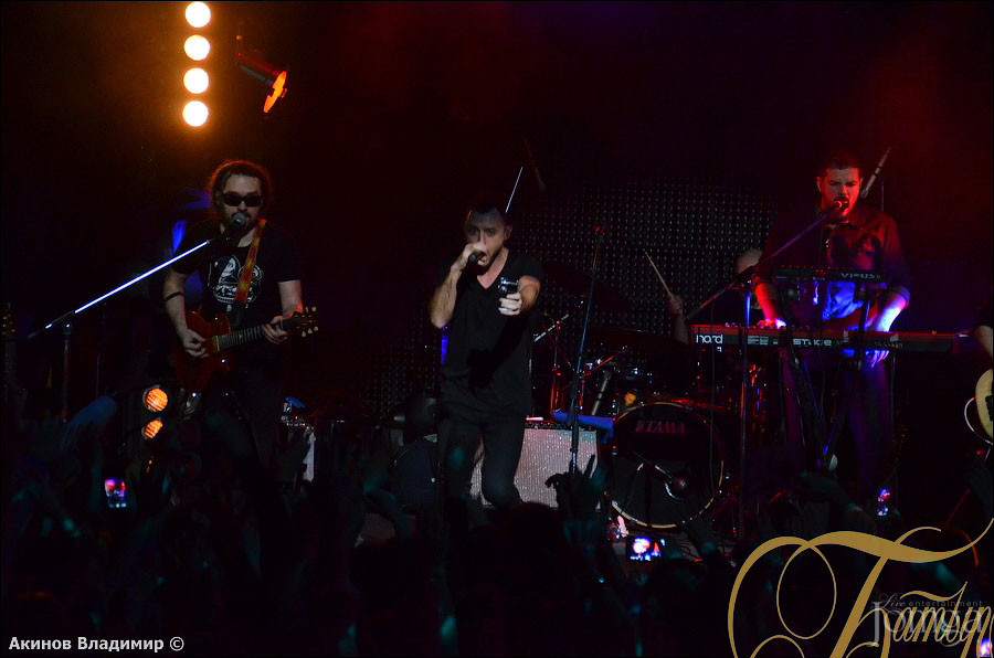 Фотография с концерт группы ЗВЕРИ в Батыр