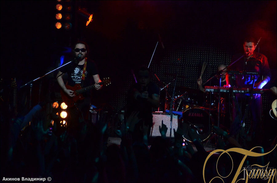 Фотография с концерт группы ЗВЕРИ в Батыр