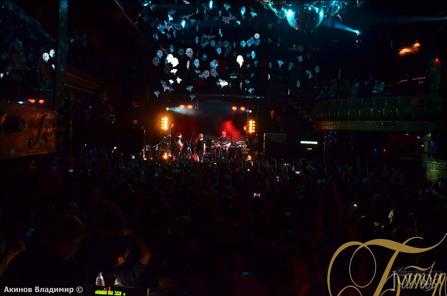 Фотография с концерт группы ЗВЕРИ в Батыр