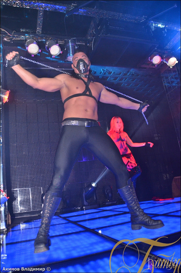 Фотография с ТАНЦУЙ И ПОВИНУЙСЯ! в Батыр