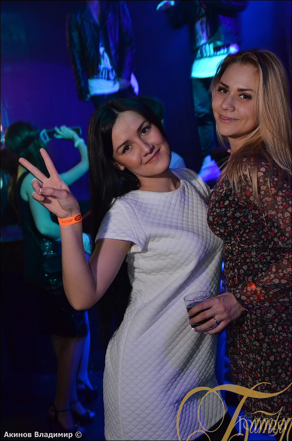 Фотография с DON‘T STOP THE MUSIC!  в Батыр