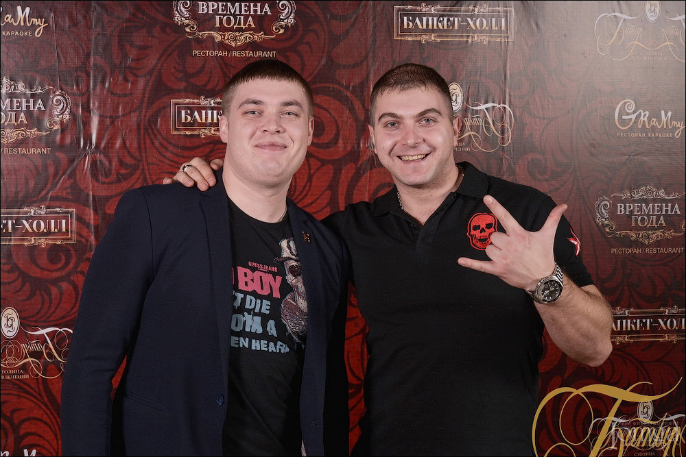 Фотография с НАМ 17 ЛЕТ  в Батыр