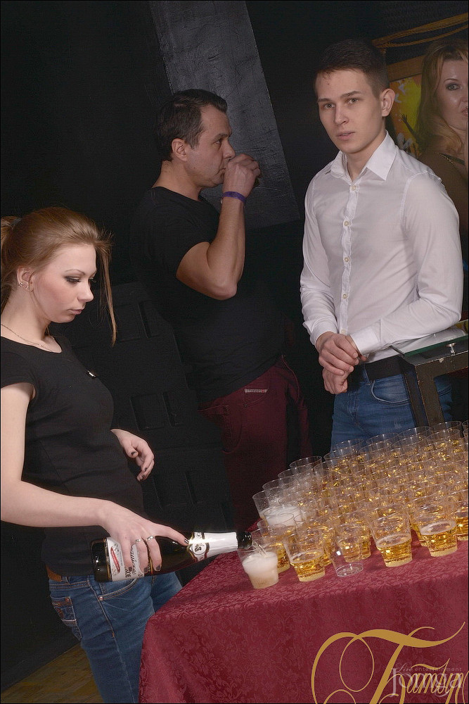 Фотография с НАМ 17 ЛЕТ  в Батыр