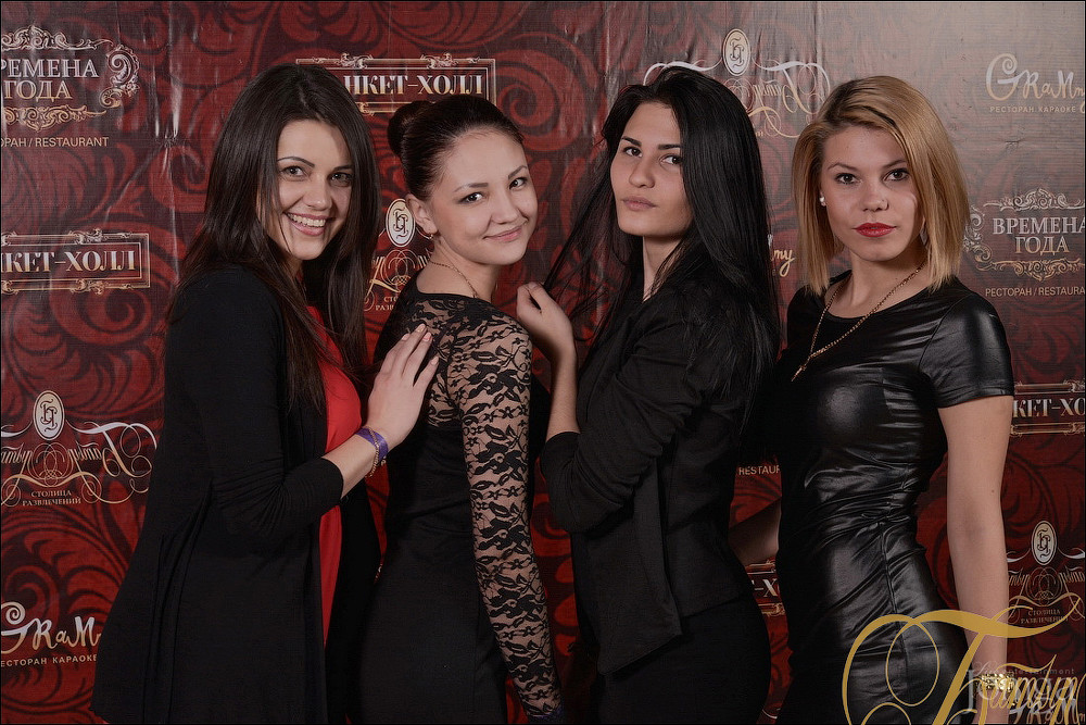 Фотография с НАМ 17 ЛЕТ  в Батыр