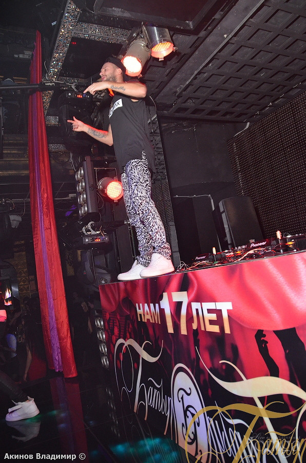 Фотография с НАМ 17 ЛЕТ  в Батыр