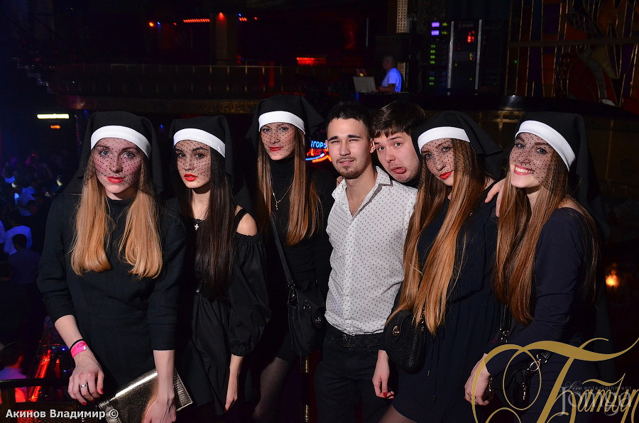 Фотография с НАМ 17 ЛЕТ  в Батыр