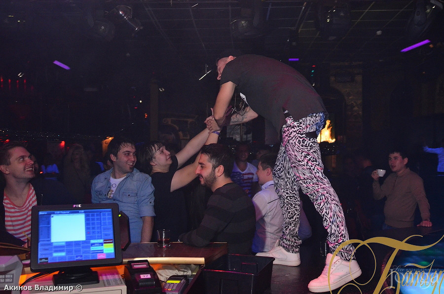 Фотография с НАМ 17 ЛЕТ  в Батыр