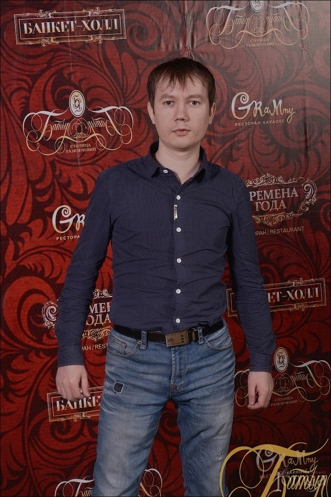 Фотография с НАМ 17 ЛЕТ  в Батыр