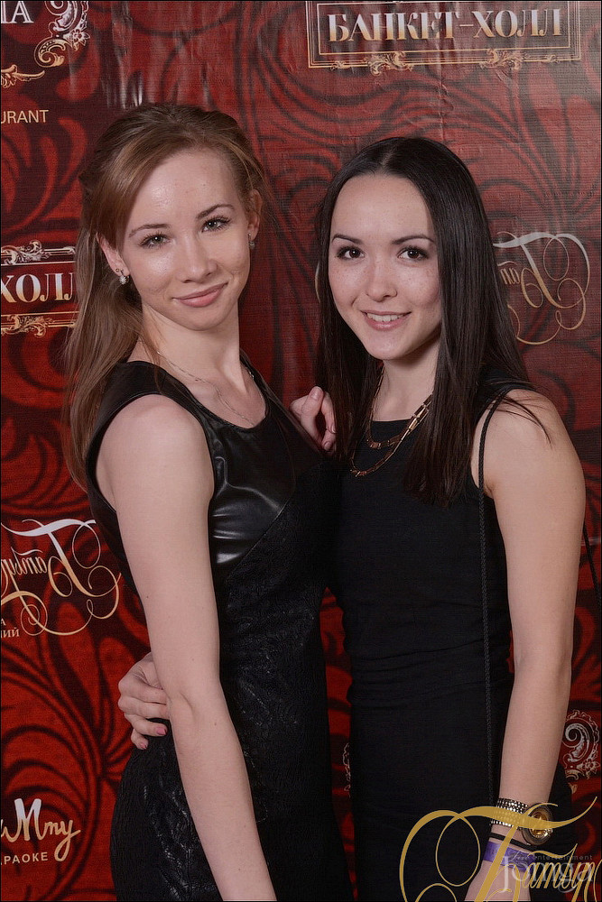 Фотография с НАМ 17 ЛЕТ  в Батыр