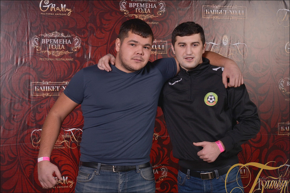 Фотография с НАМ 17 ЛЕТ  в Батыр