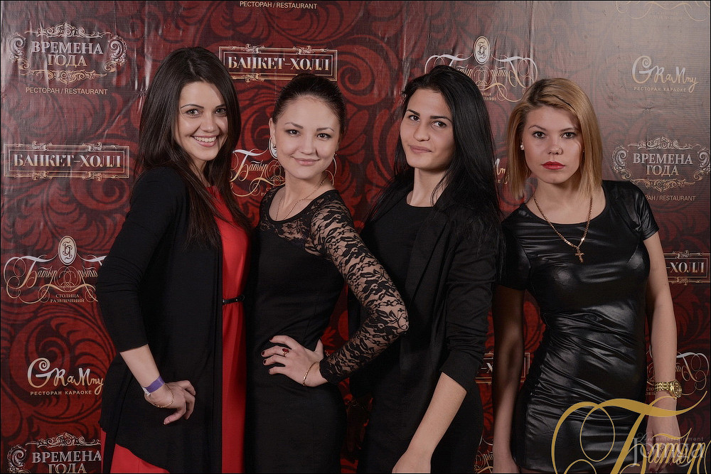 Фотография с НАМ 17 ЛЕТ  в Батыр