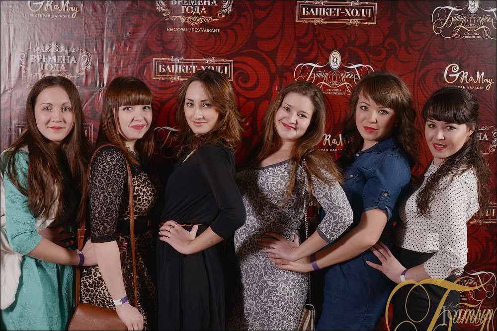 Фотография с НАМ 17 ЛЕТ  в Батыр