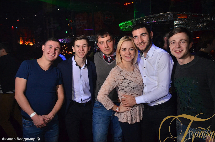 Фотография с СНЕГ КРУЖИТСЯ в Батыр