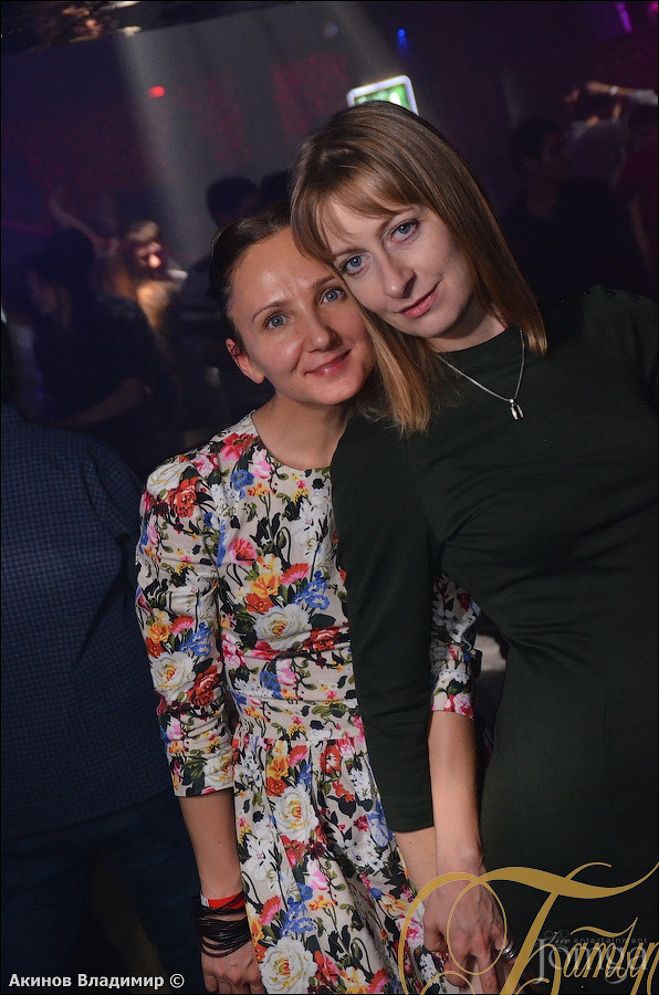 Фотография с СНЕГ КРУЖИТСЯ в Батыр