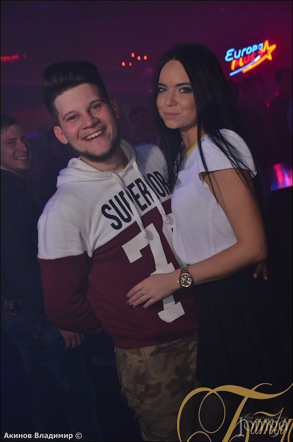 Фотография с СНЕГ КРУЖИТСЯ в Батыр