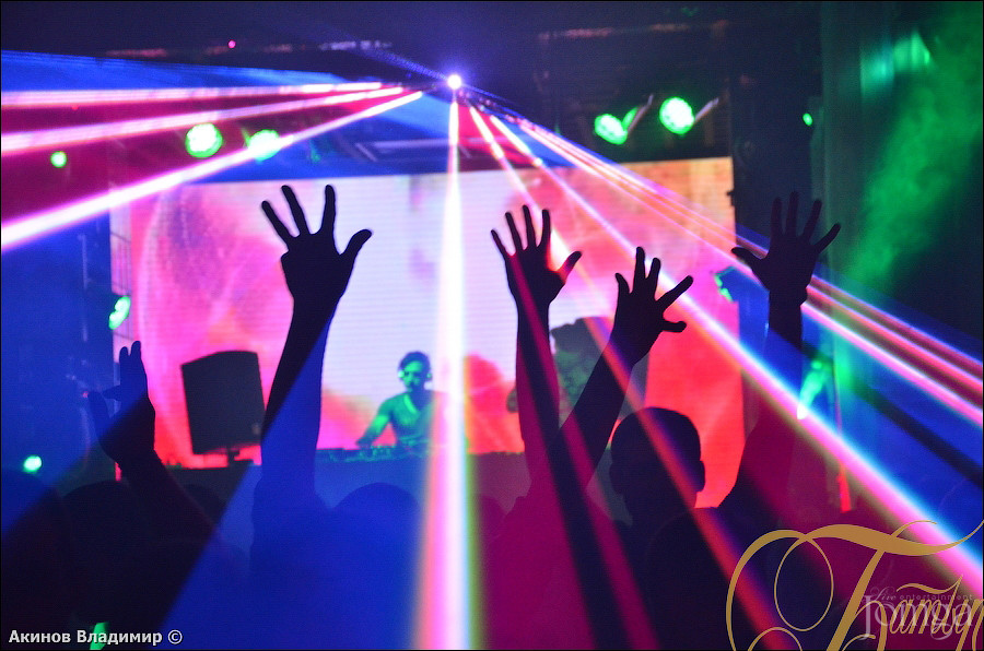 Фотография с DJ GENE в Батыр