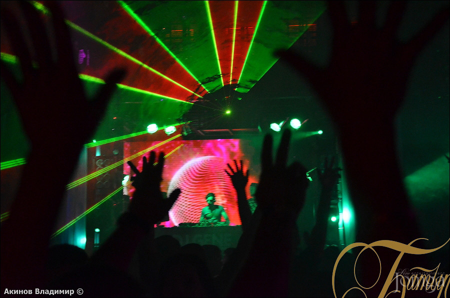 Фотография с DJ GENE в Батыр