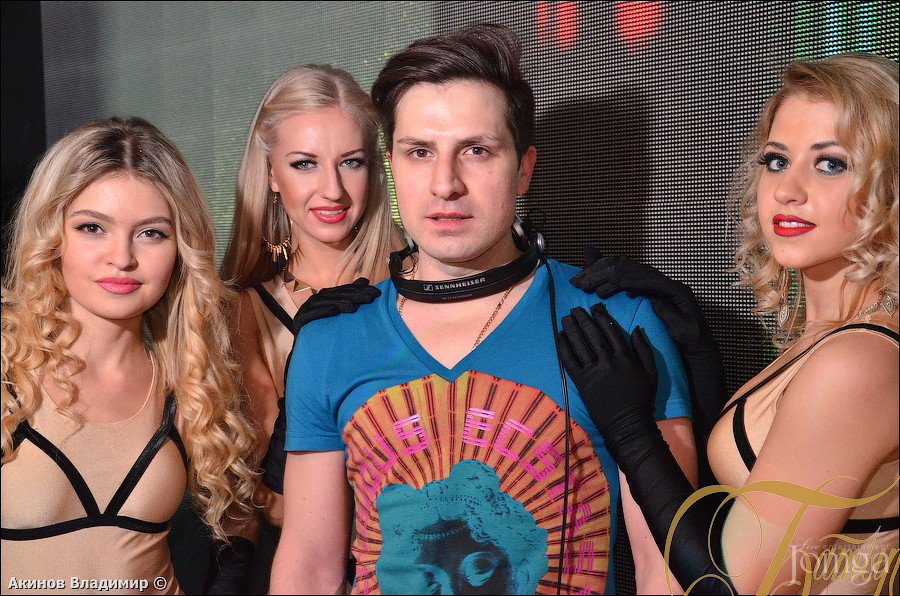 Фотография с DJ GENE в Батыр