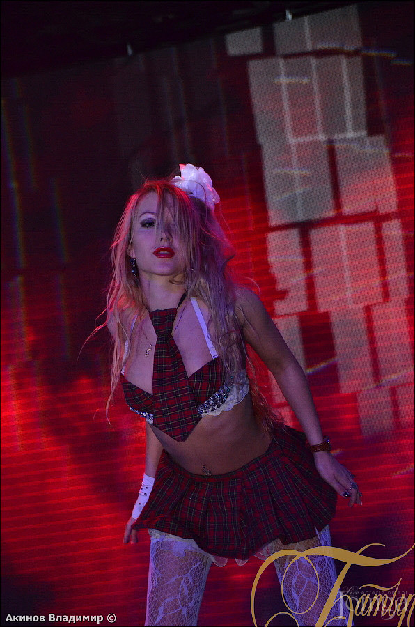 Фотография с МНЕ НУЖНА ОНА!  в Батыр