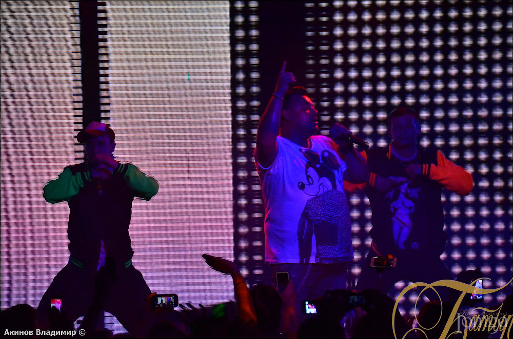 Фотография с РУКИ ВВЕРХ в Батыр