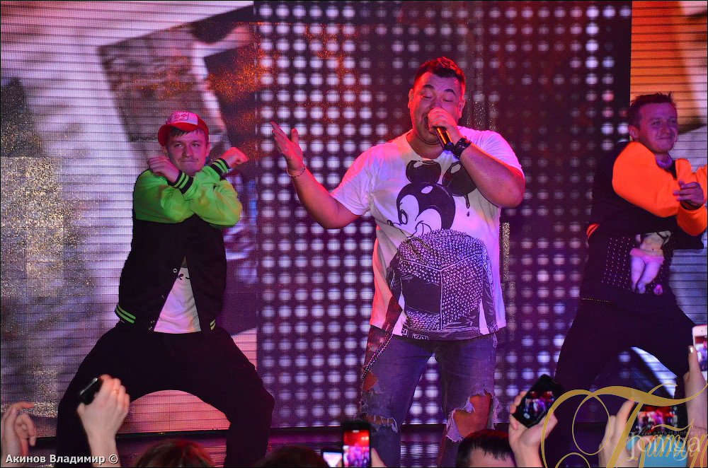 Фотография с РУКИ ВВЕРХ в Батыр