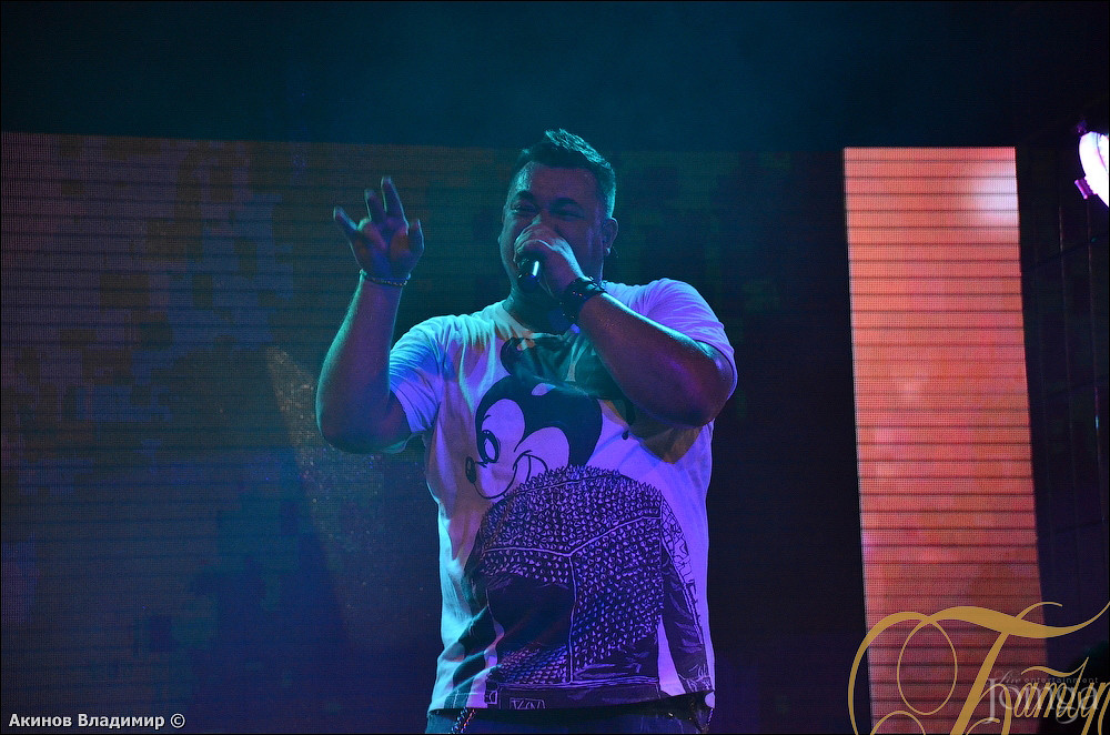 Фотография с РУКИ ВВЕРХ в Батыр