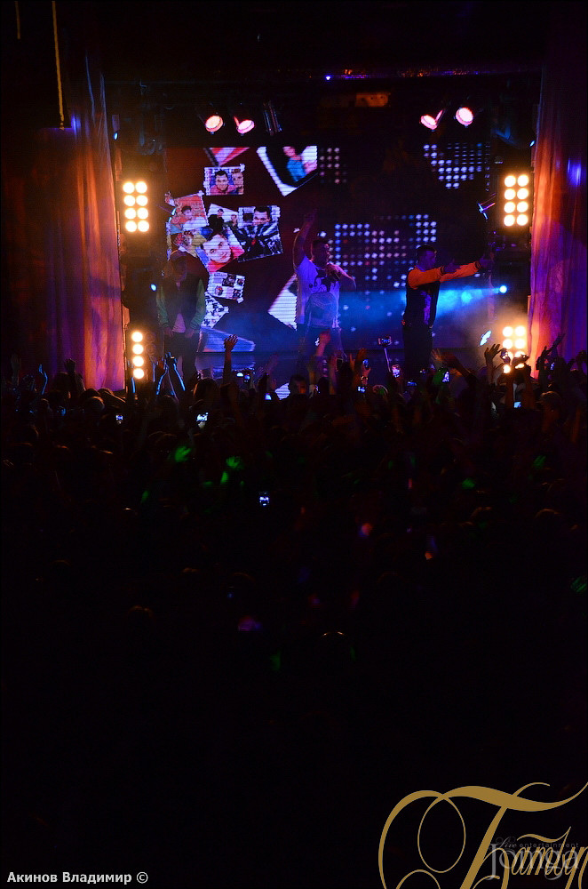 Фотография с РУКИ ВВЕРХ в Батыр