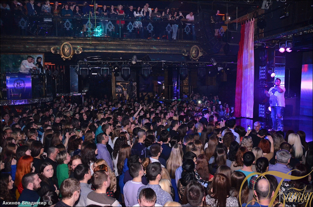 Фотография с РУКИ ВВЕРХ в Батыр