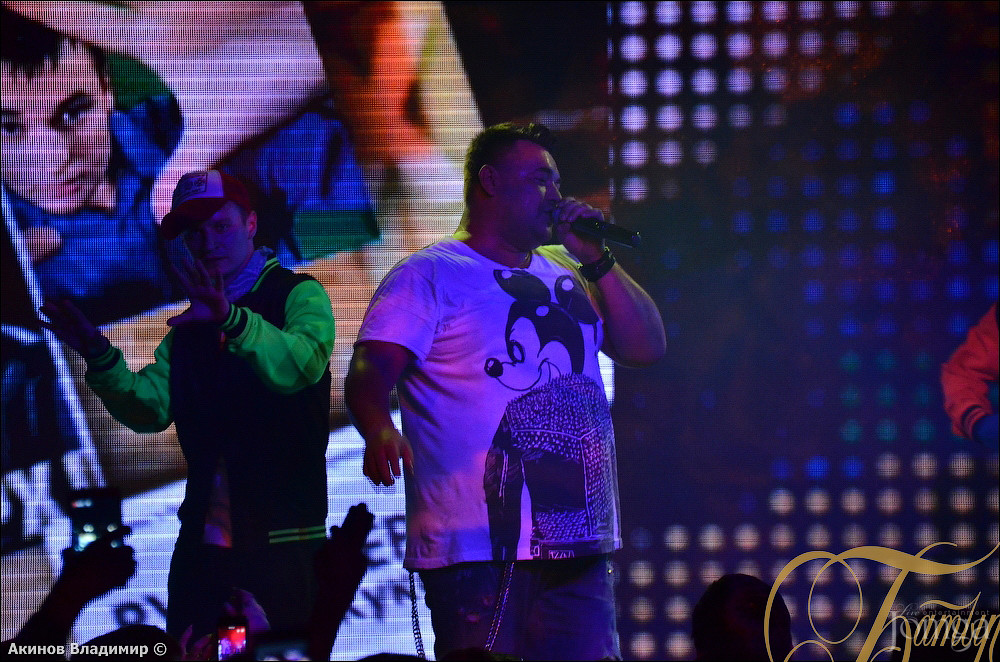 Фотография с РУКИ ВВЕРХ в Батыр