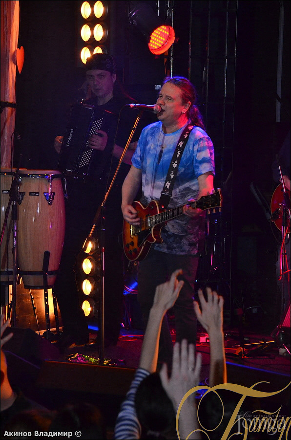 Фотография с ЧИЖ & Co. в Батыр