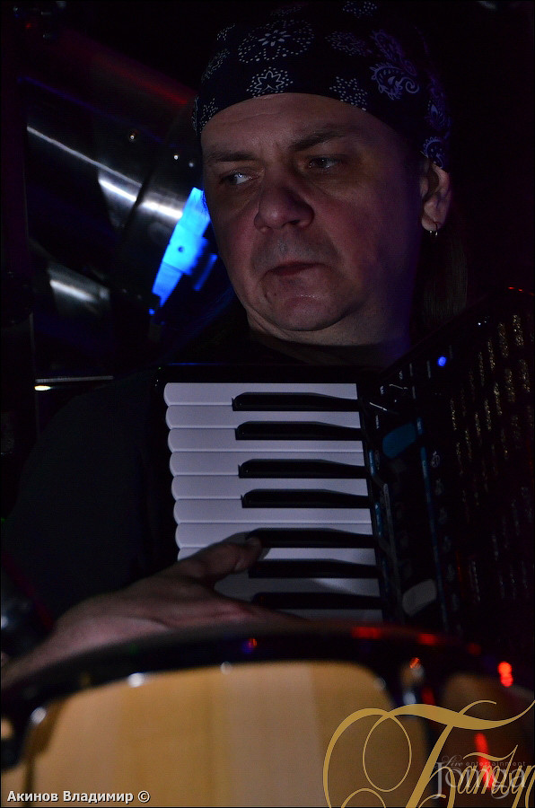 Фотография с ЧИЖ & Co. в Батыр