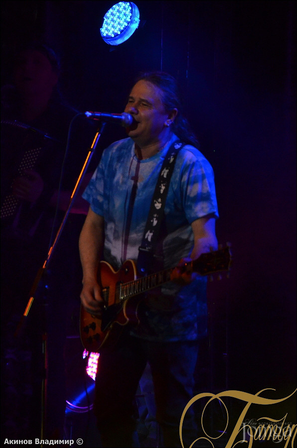 Фотография с ЧИЖ & Co. в Батыр