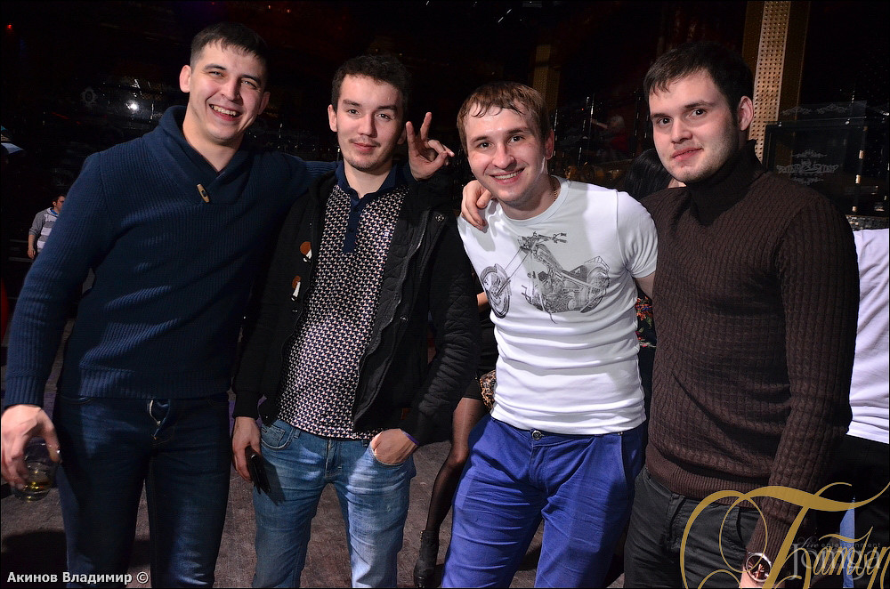 Фотография с ПОП KULT в Батыр