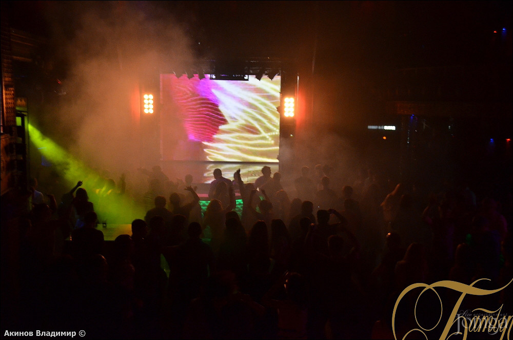 Фотография с ПОП KULT в Батыр