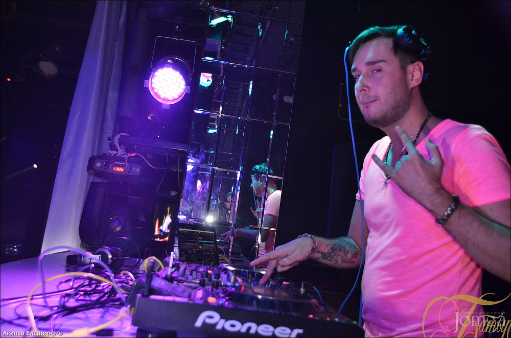 Фотография с DJ ALEX MILANO в Батыр